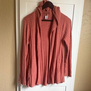 Gorgeous Barefoot Dreams Soft Coral Hooded Sweater M